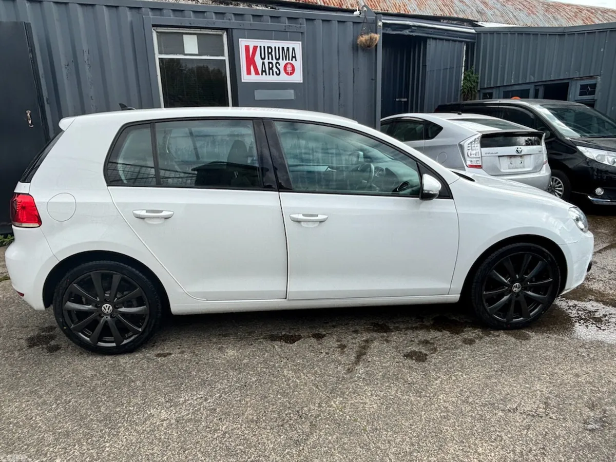 Volkswagen Golf Hatchback, Petrol, 2012, White