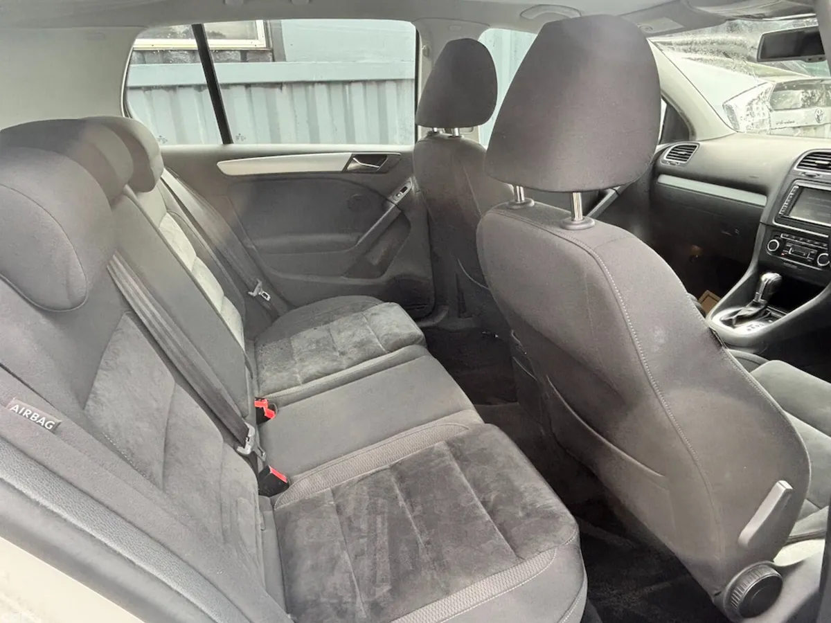 Volkswagen Golf Hatchback, Petrol, 2012, White
