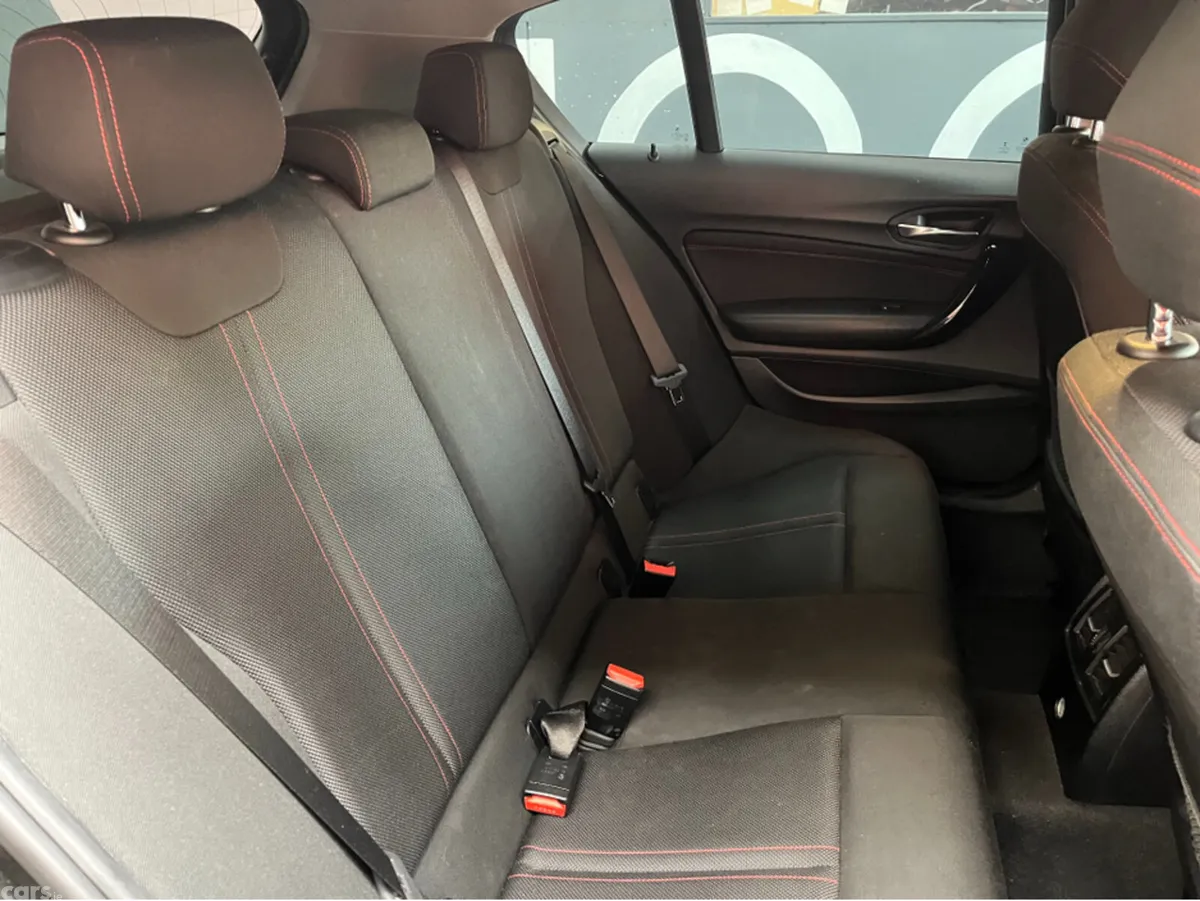 BMW 1-Series Hatchback, Diesel, 2016, Black