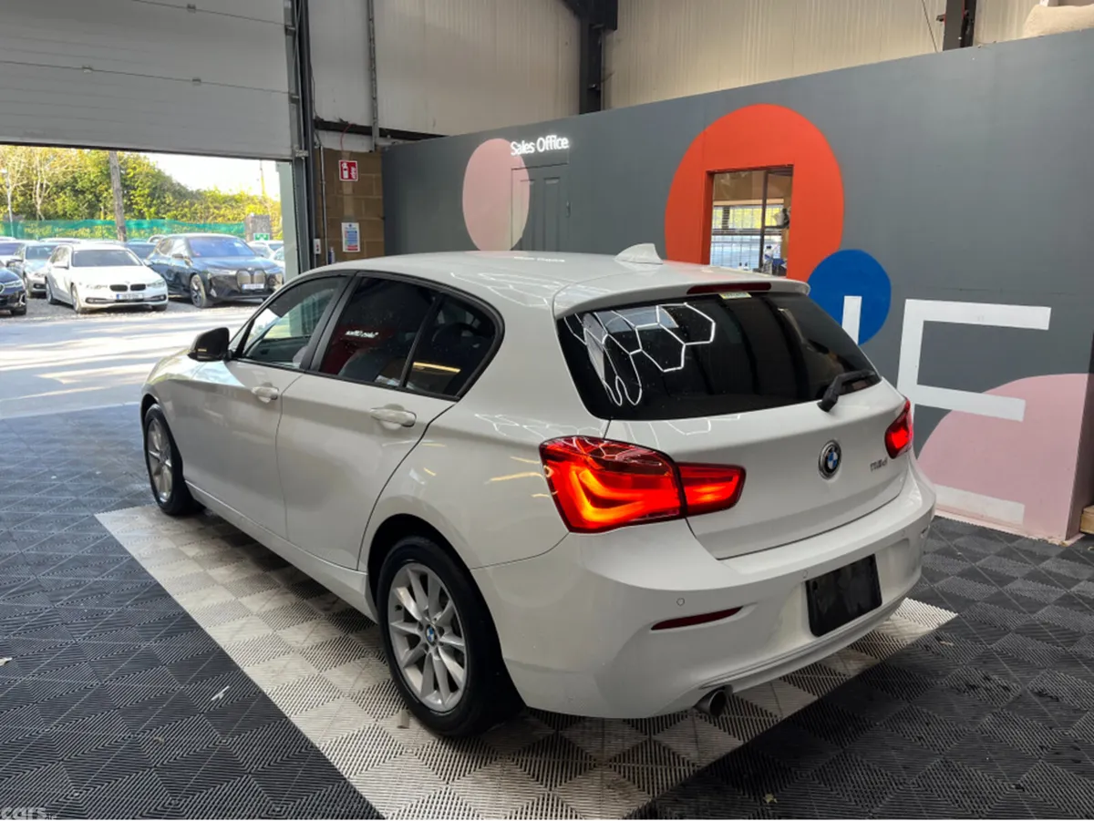 BMW 1-Series Hatchback, Diesel, 2017, White
