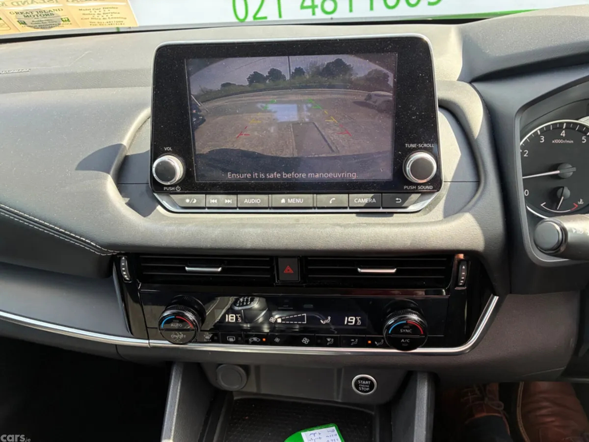 Nissan Qashqai MPV, Petrol, 2023, Blue