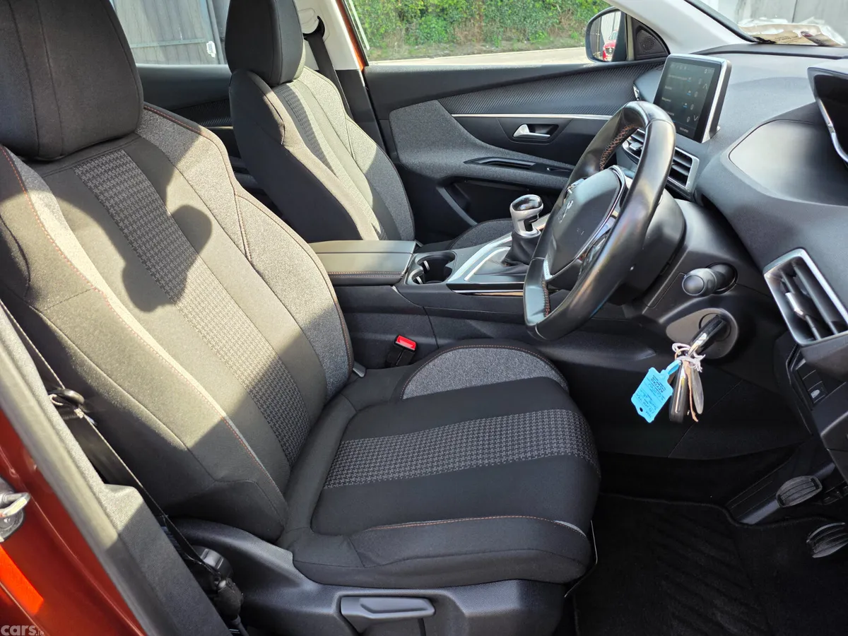 Peugeot 3008 SUV, Diesel, 2017, Brown