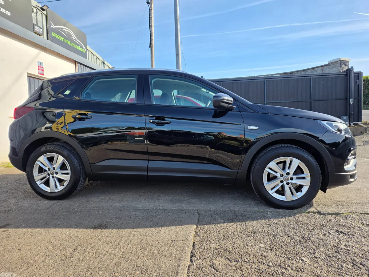 Opel Grandland X SUV, Petrol, 2020, Black