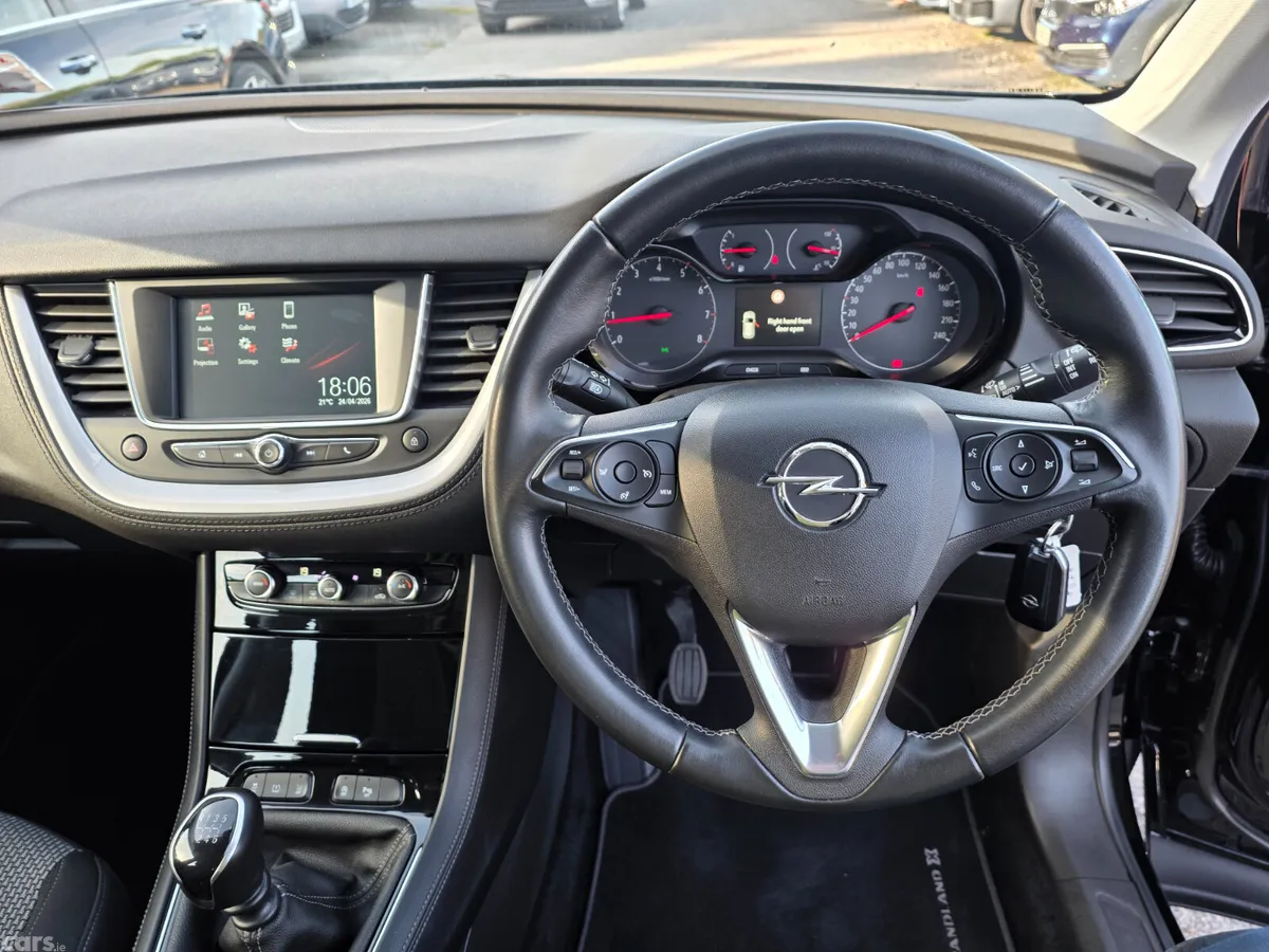 Opel Grandland X SUV, Petrol, 2020, Black