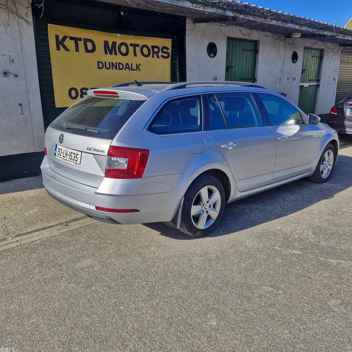 Skoda Octavia Estate, Diesel, 2019, Silver