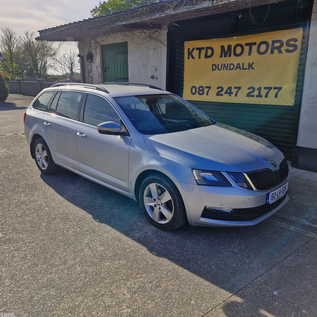 Skoda Octavia Estate, Diesel, 2019, Silver