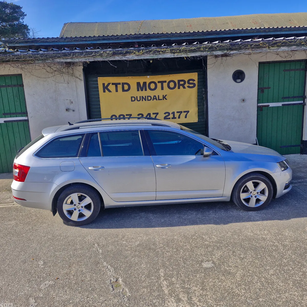 Skoda Octavia Estate, Diesel, 2019, Silver