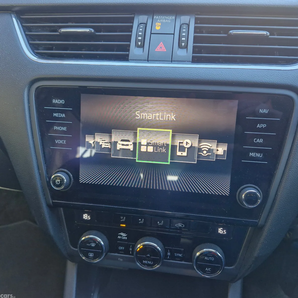 Skoda Octavia Estate, Diesel, 2019, Silver