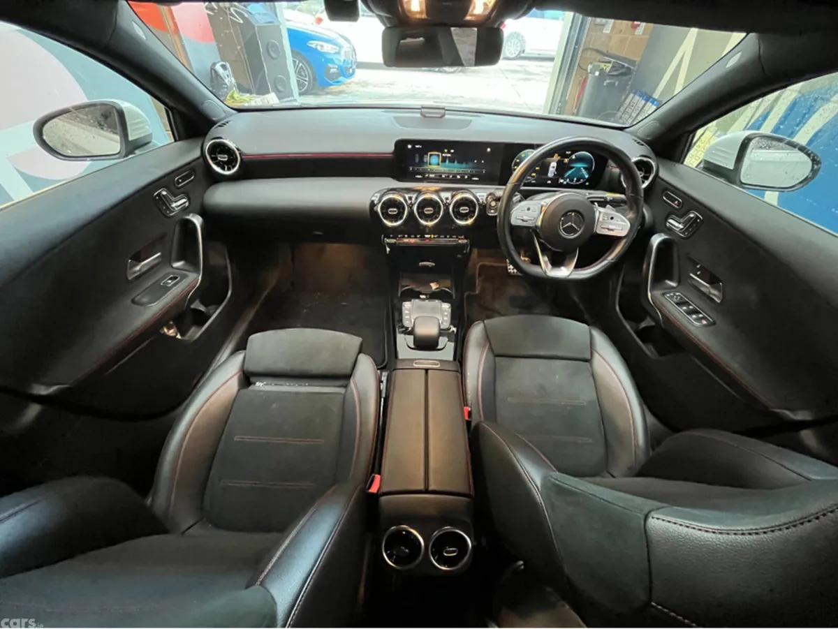 Mercedes-Benz A-Class Hatchback, Diesel, 2021, White