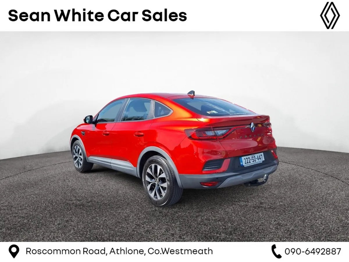 Renault Arkana Hatchback, Petrol, 2022, Red