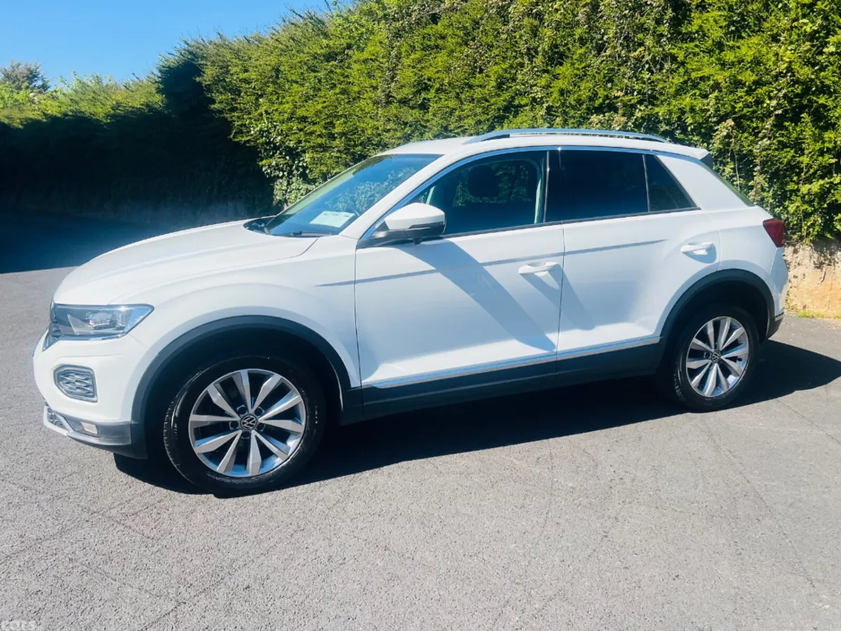 Volkswagen T-Roc SUV, Diesel, 2021, White