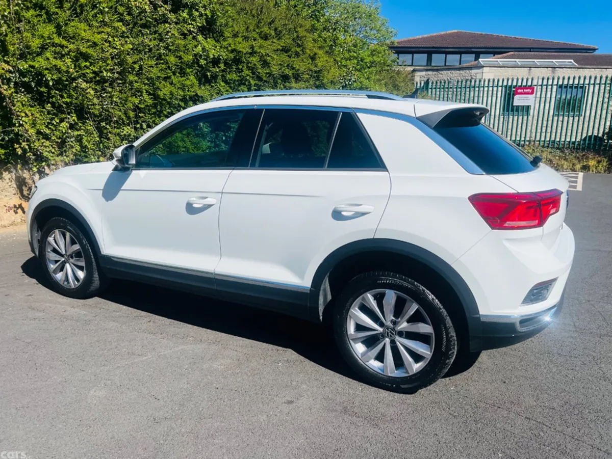 Volkswagen T-Roc SUV, Diesel, 2021, White