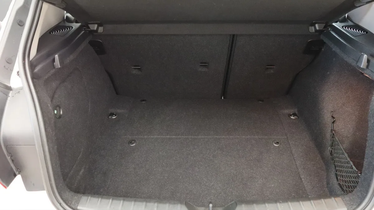 BMW 1-Series Hatchback, Diesel, 2018, White