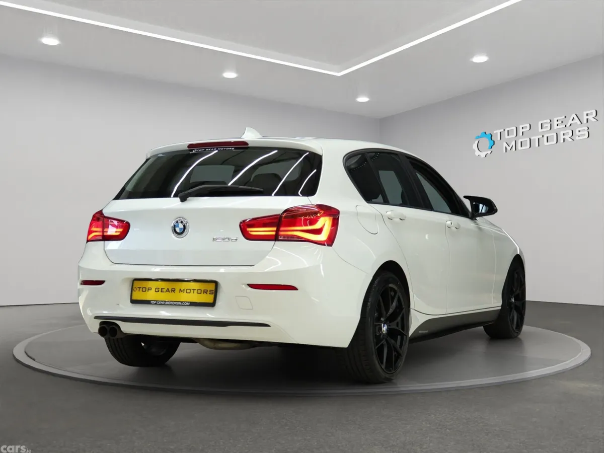BMW 1-Series Hatchback, Diesel, 2018, White