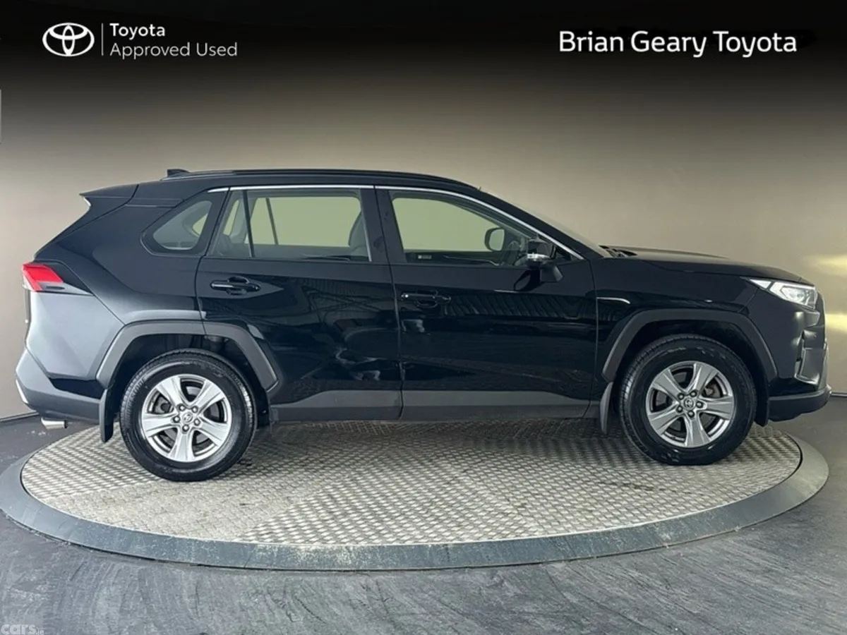 Toyota RAV4 SUV, Petrol Hybrid, 2024, Black
