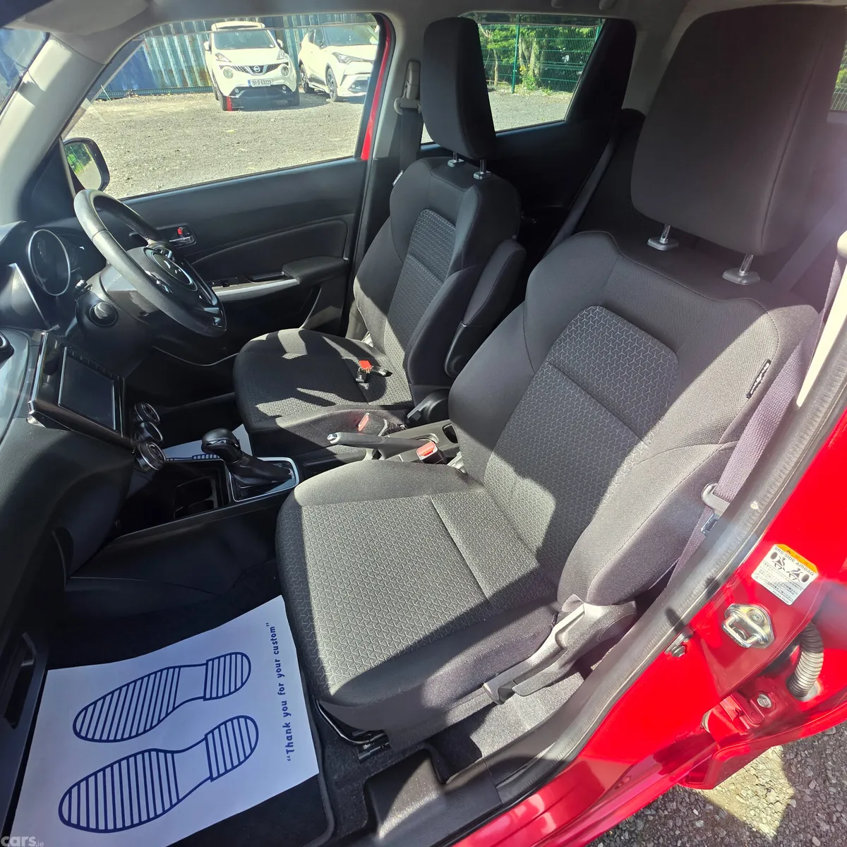 Suzuki Swift Hatchback, Petrol, 2018, Red
