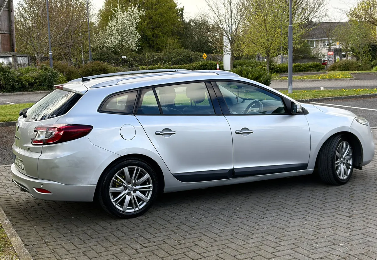 Renault Megane Estate/Jeep, Diesel, 2011, Silver