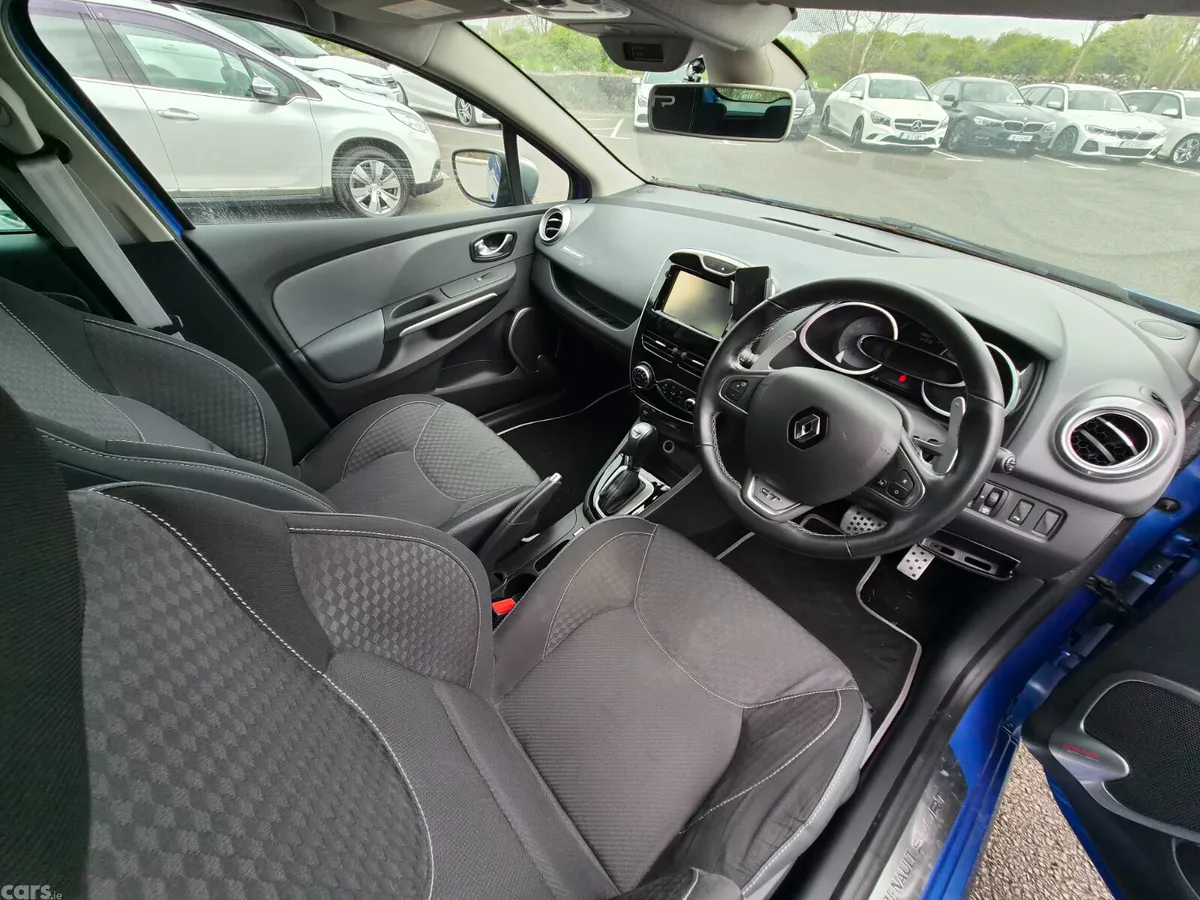Renault Clio Hatchback, Petrol, 2016, Blue