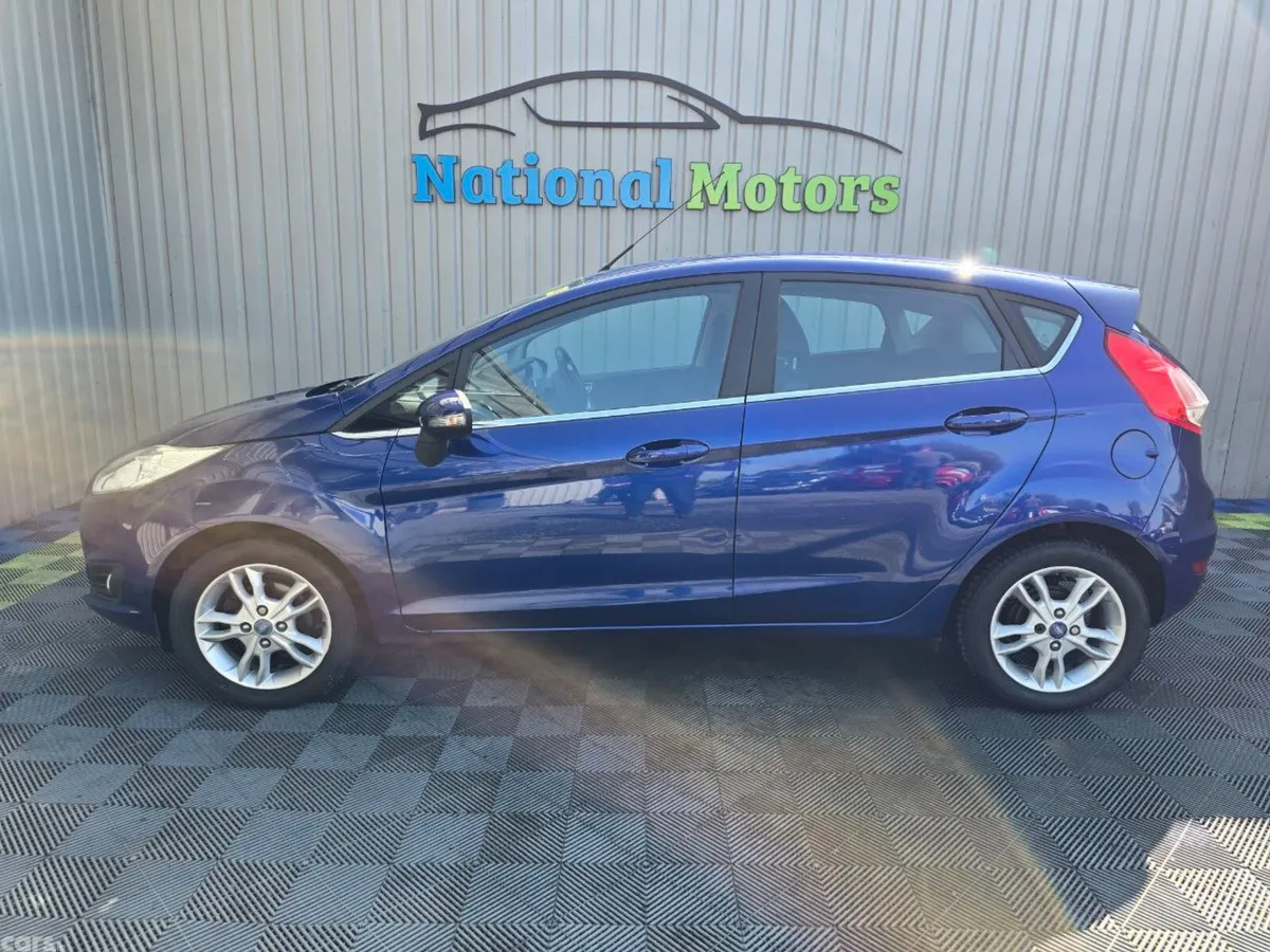 Ford Fiesta Hatchback, Petrol, 2015, Blue