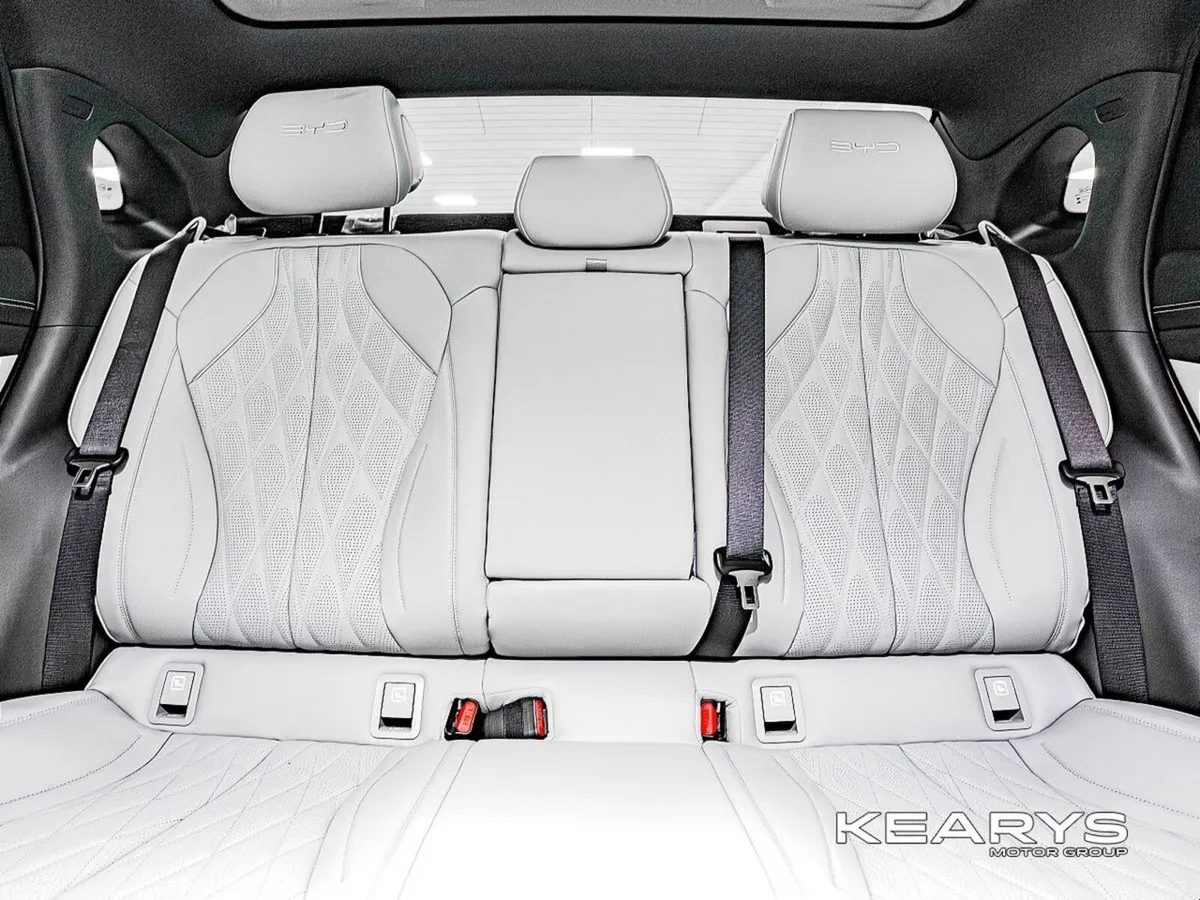BYD SEAL Saloon, Electric, 2026, Grey