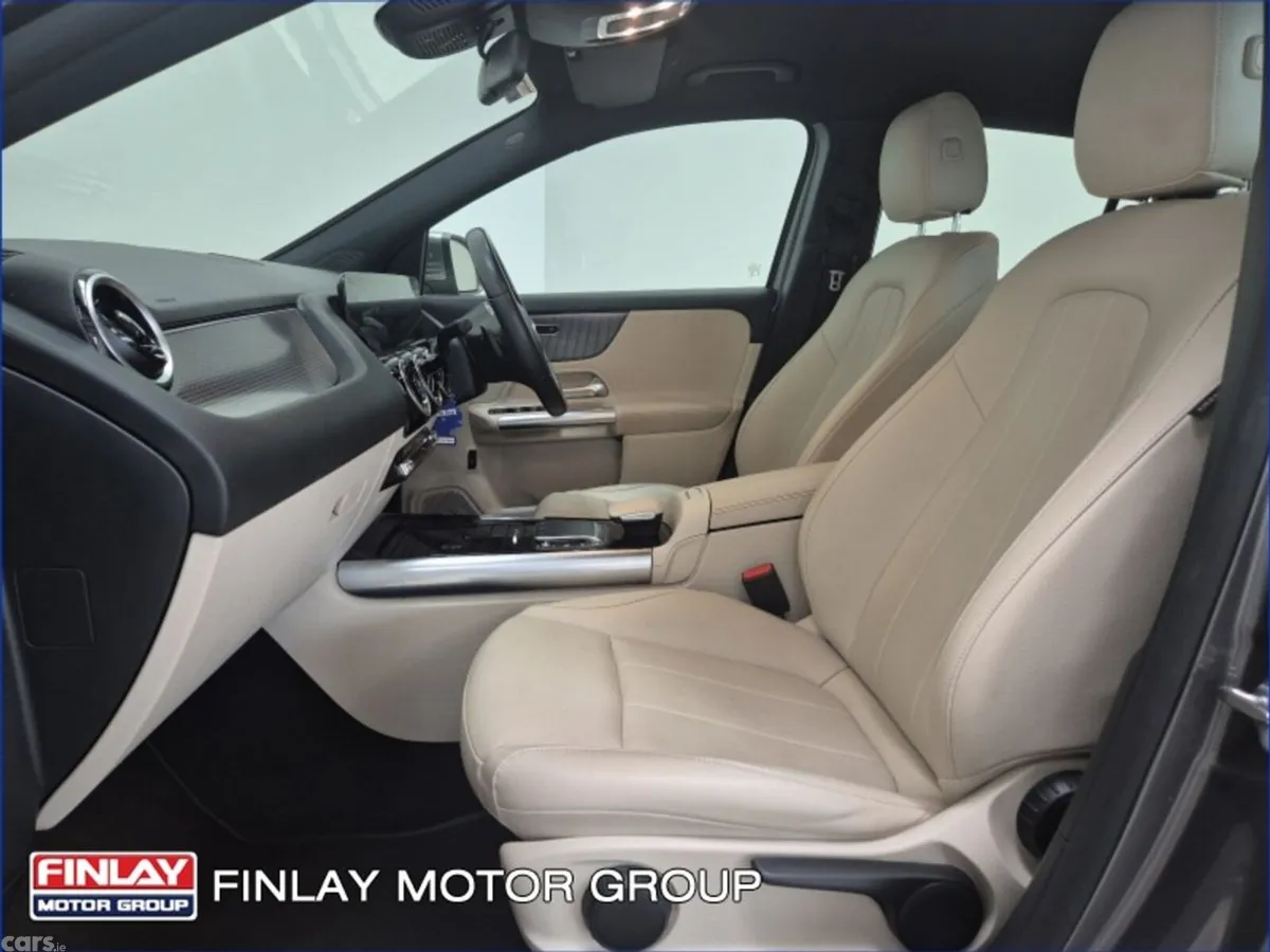 Mercedes-Benz GLA SUV, Diesel, 2023, Grey