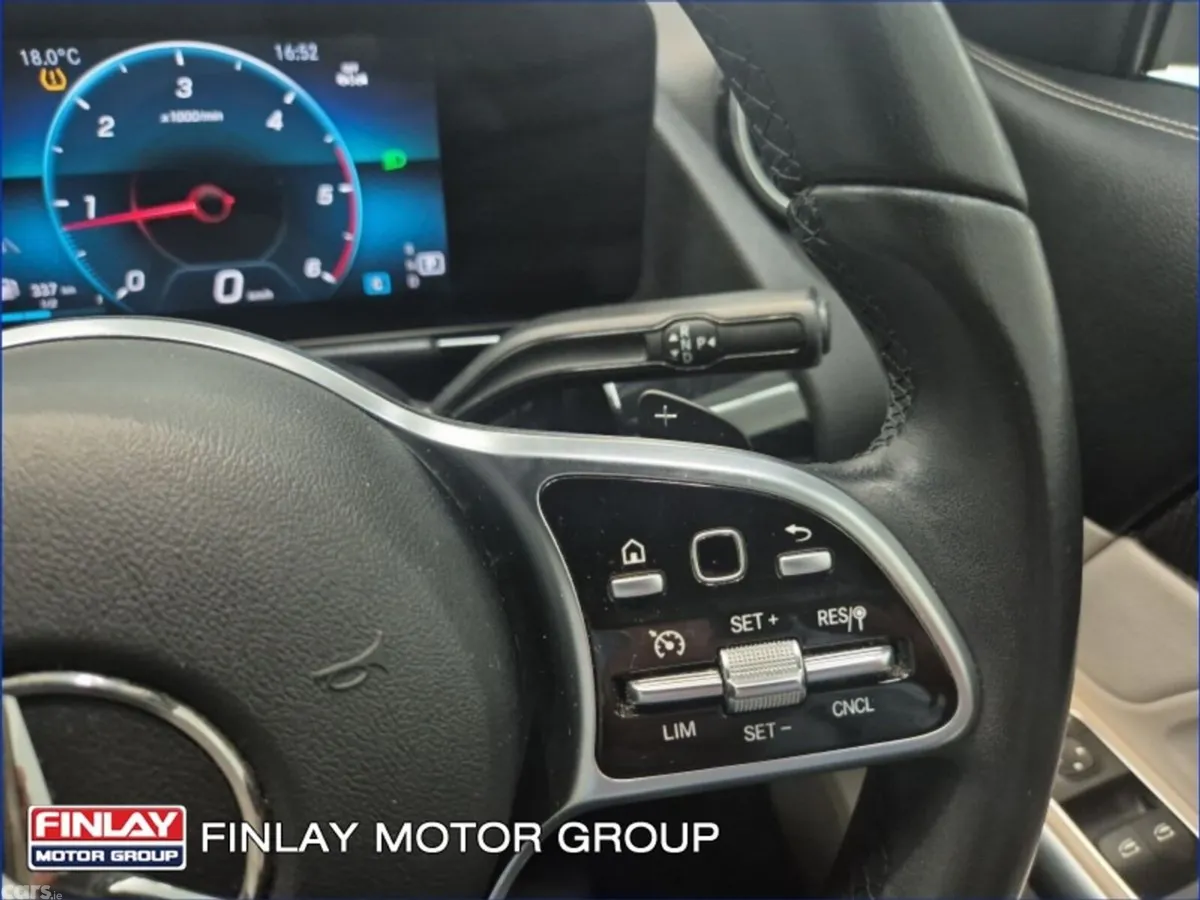 Mercedes-Benz GLA SUV, Diesel, 2023, Grey