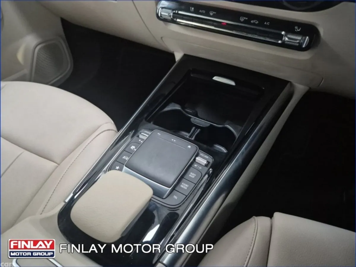Mercedes-Benz GLA SUV, Diesel, 2023, Grey
