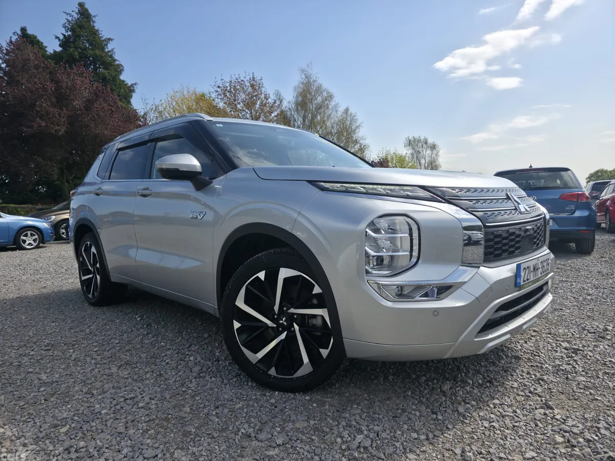 Mitsubishi Outlander SUV, Petrol Plug-in Hybrid, 2022, Silver