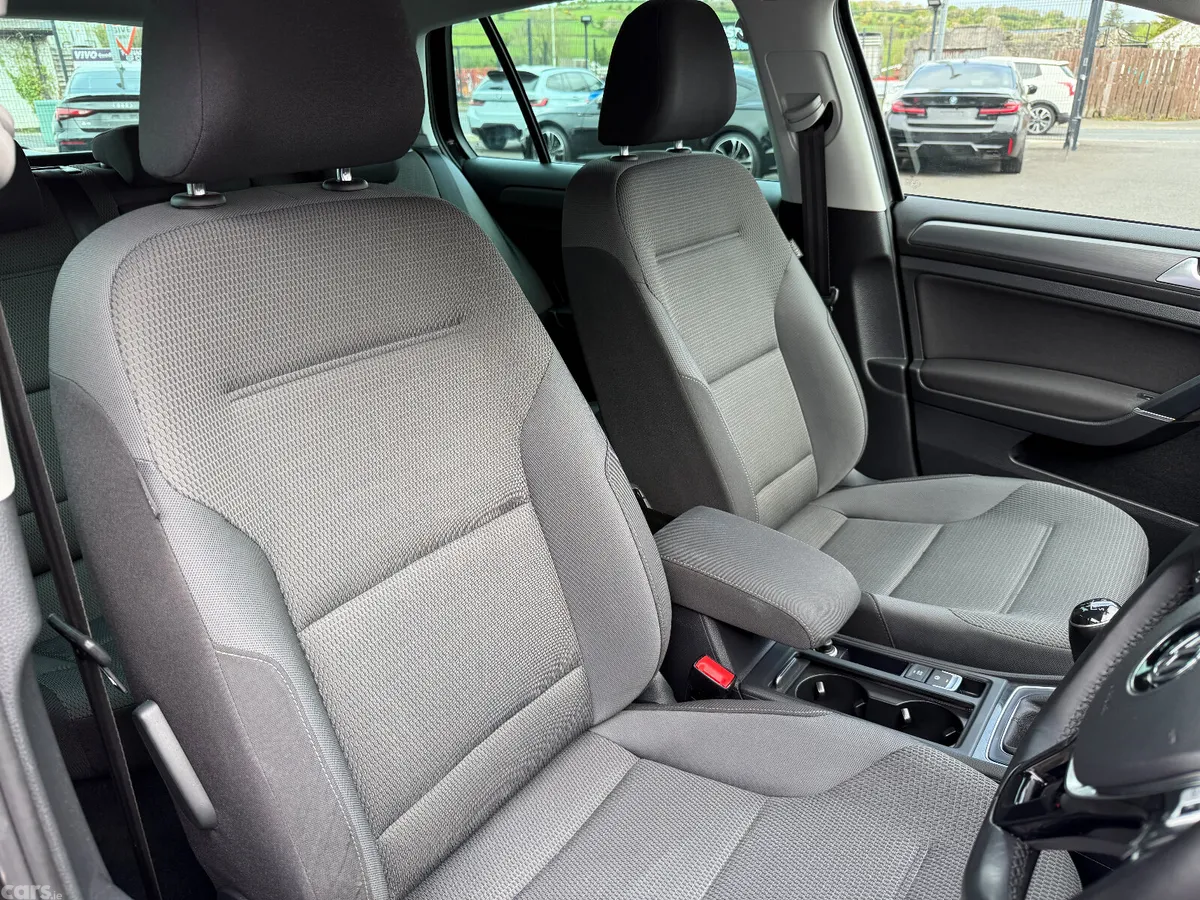 Volkswagen Golf Hatchback, Diesel, 2020, Black