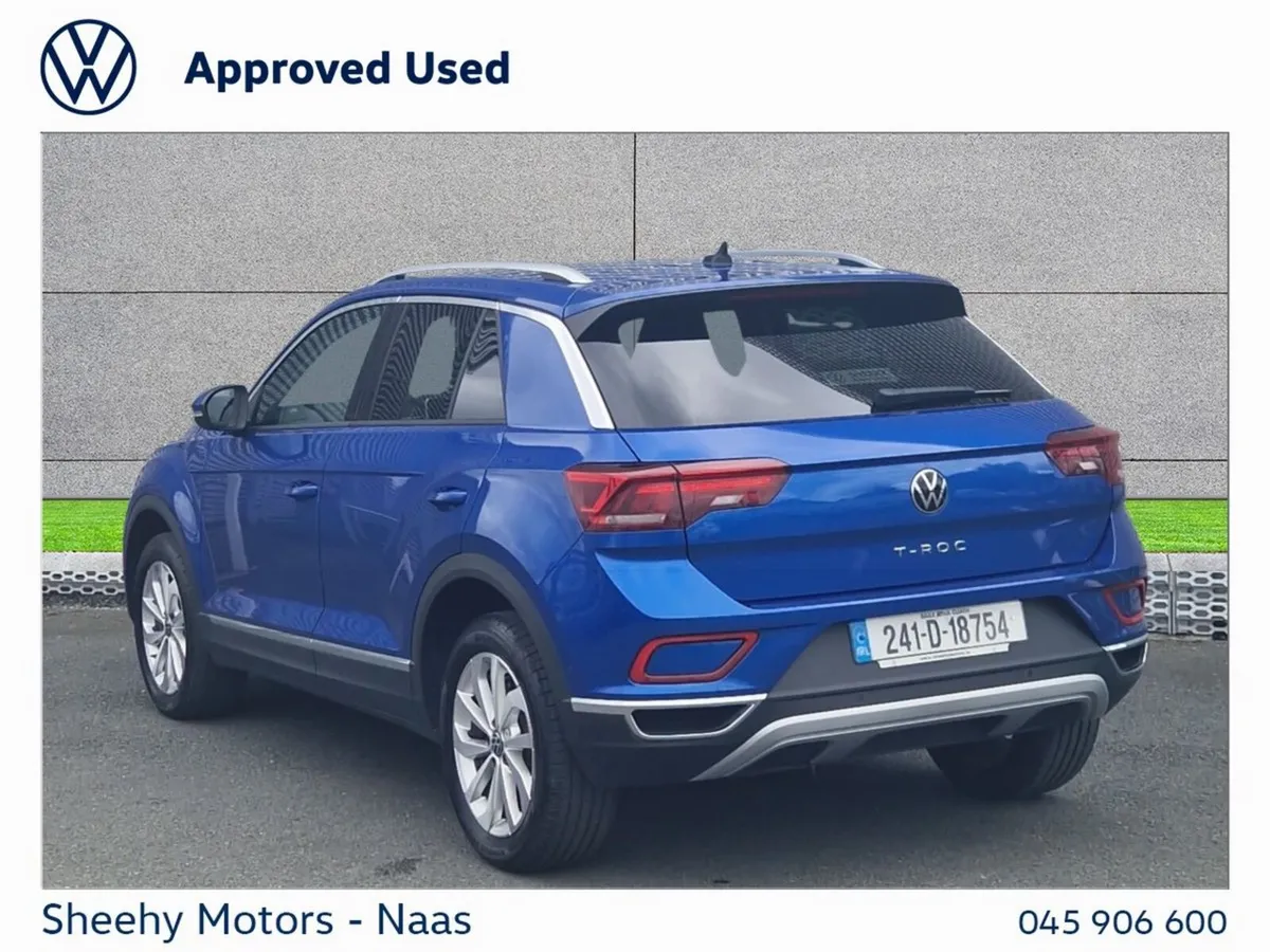 Volkswagen T-Roc SUV, Petrol, 2024, Blue