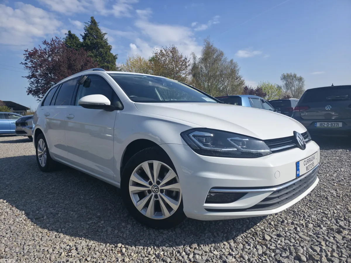 Volkswagen Golf Estate, Petrol, 2017, White