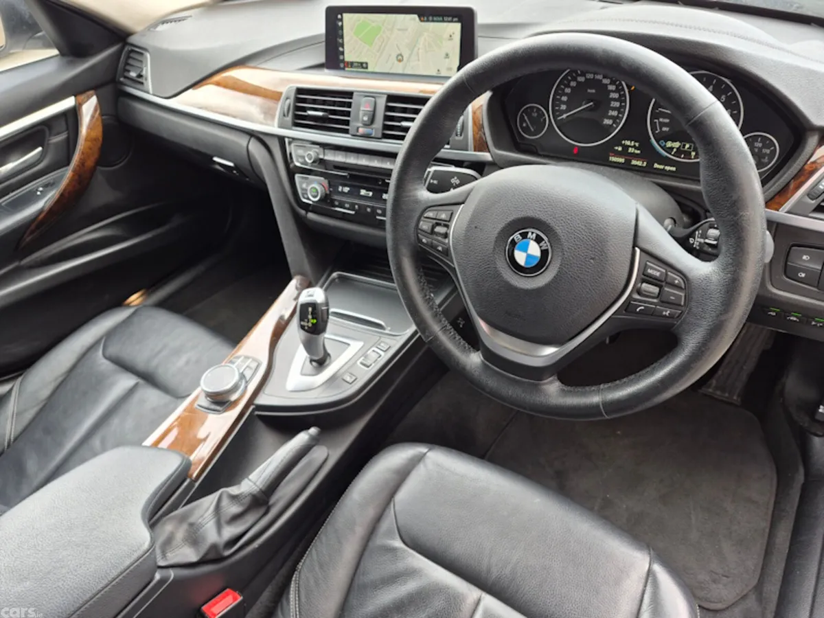 BMW 3-Series Estate, Petrol, 2018, White