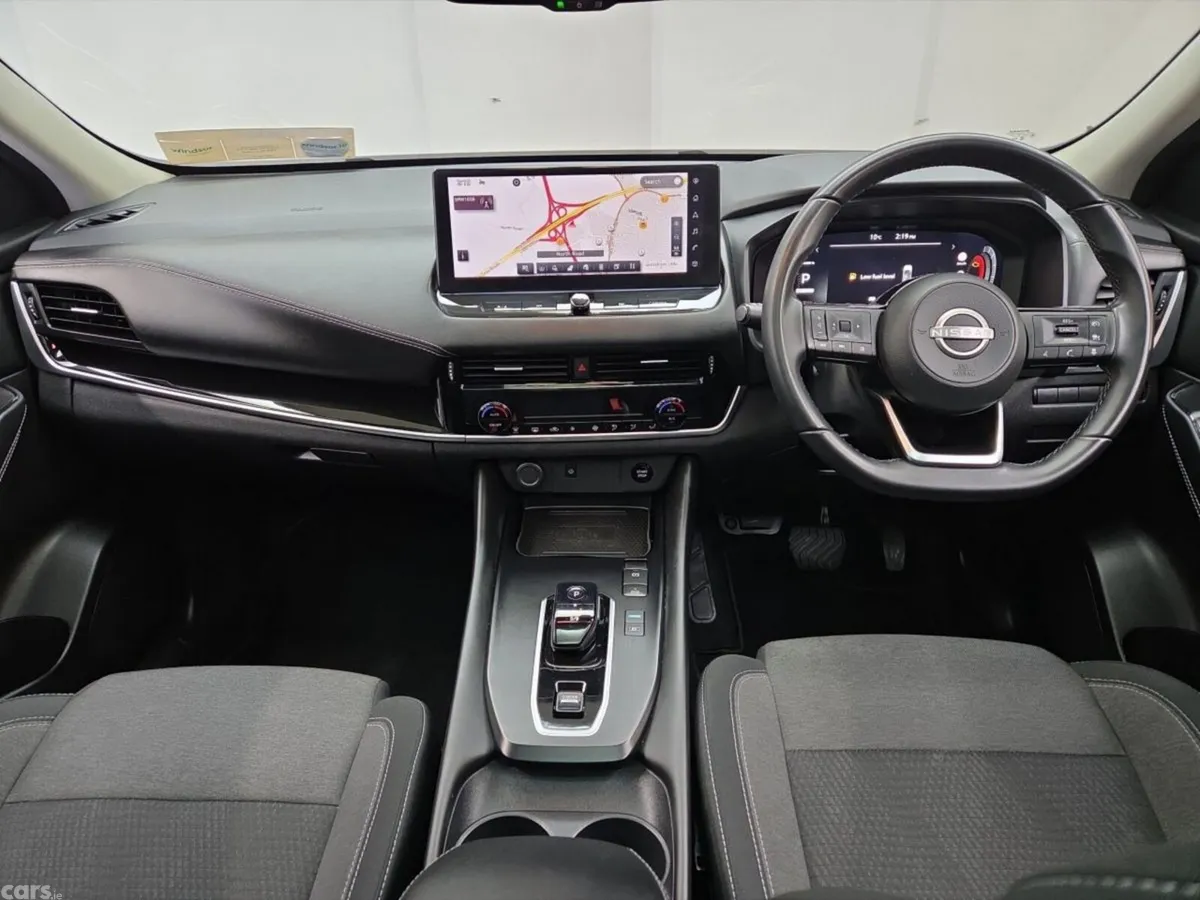 Nissan Qashqai MPV, Petrol Hybrid, 2023, Grey