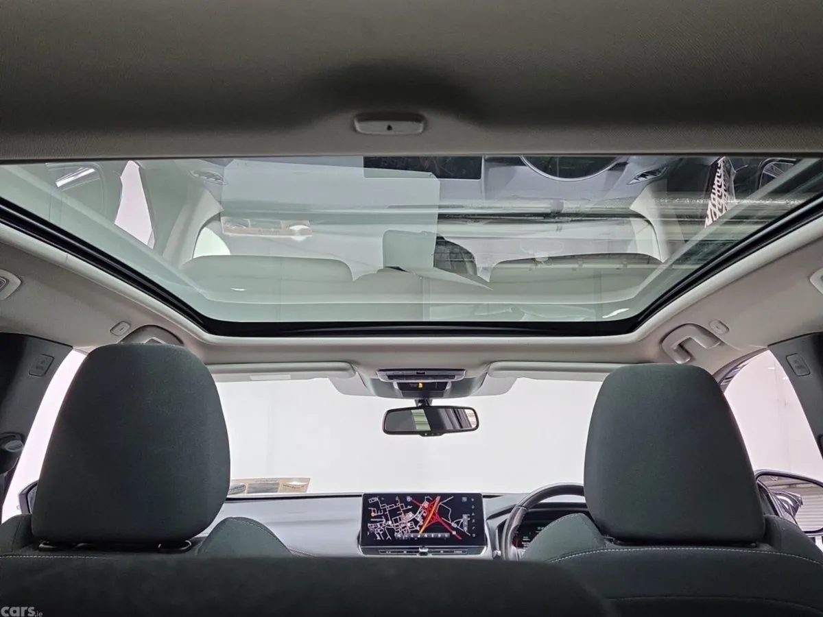 Nissan Qashqai MPV, Petrol Hybrid, 2023, Black