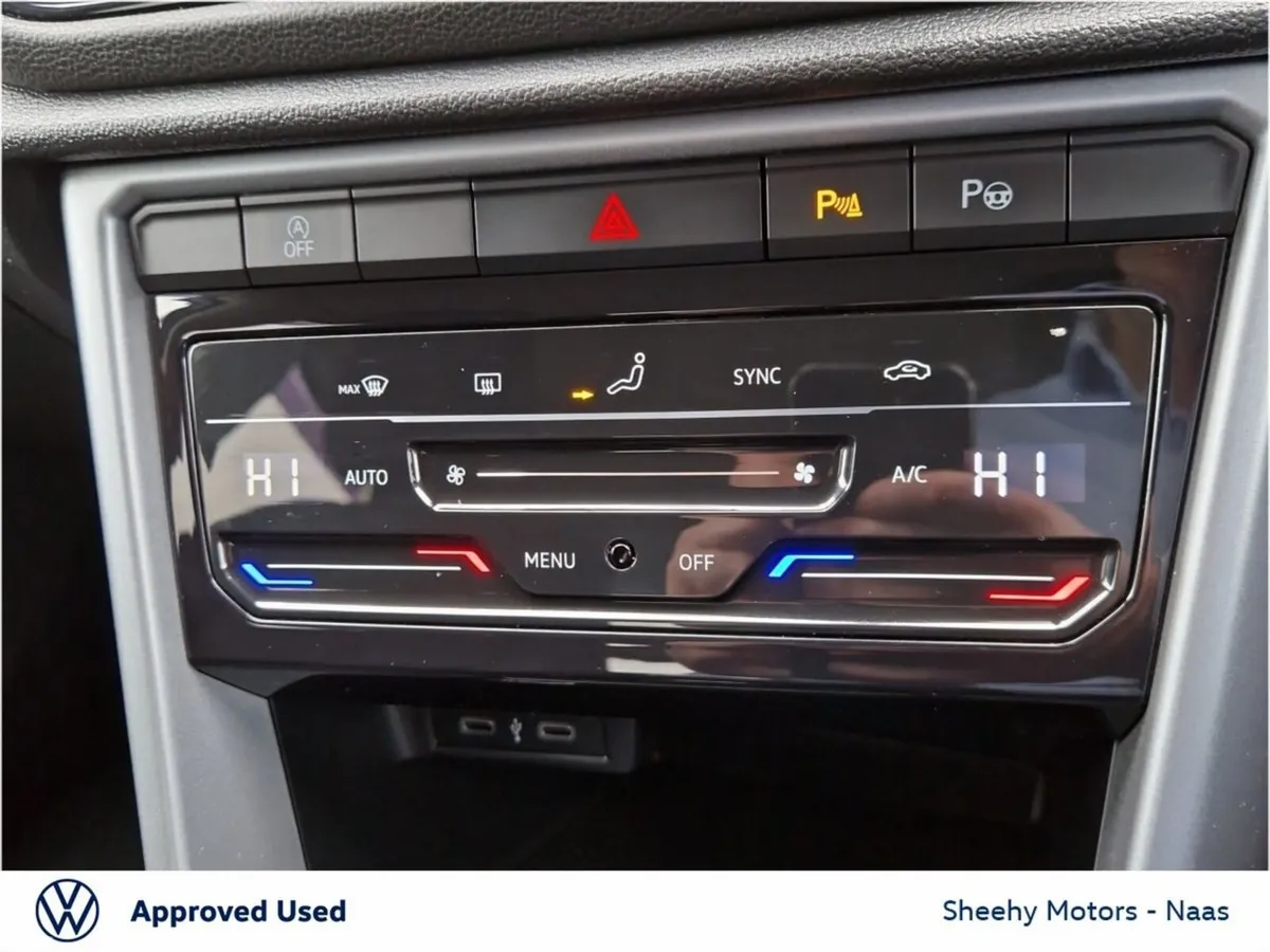 Volkswagen T-Roc SUV, Diesel, 2023, Silver