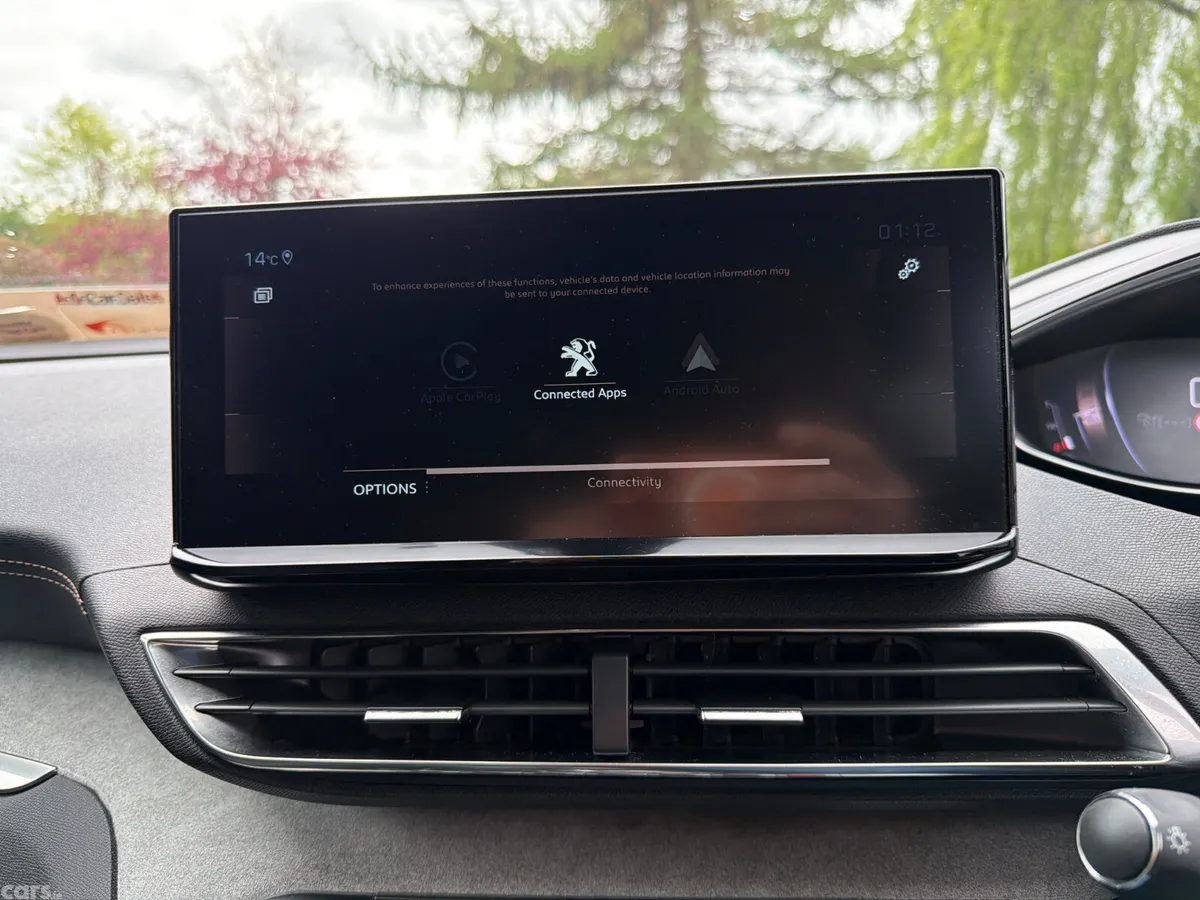 Peugeot 3008 MPV, Petrol, 2022, Grey