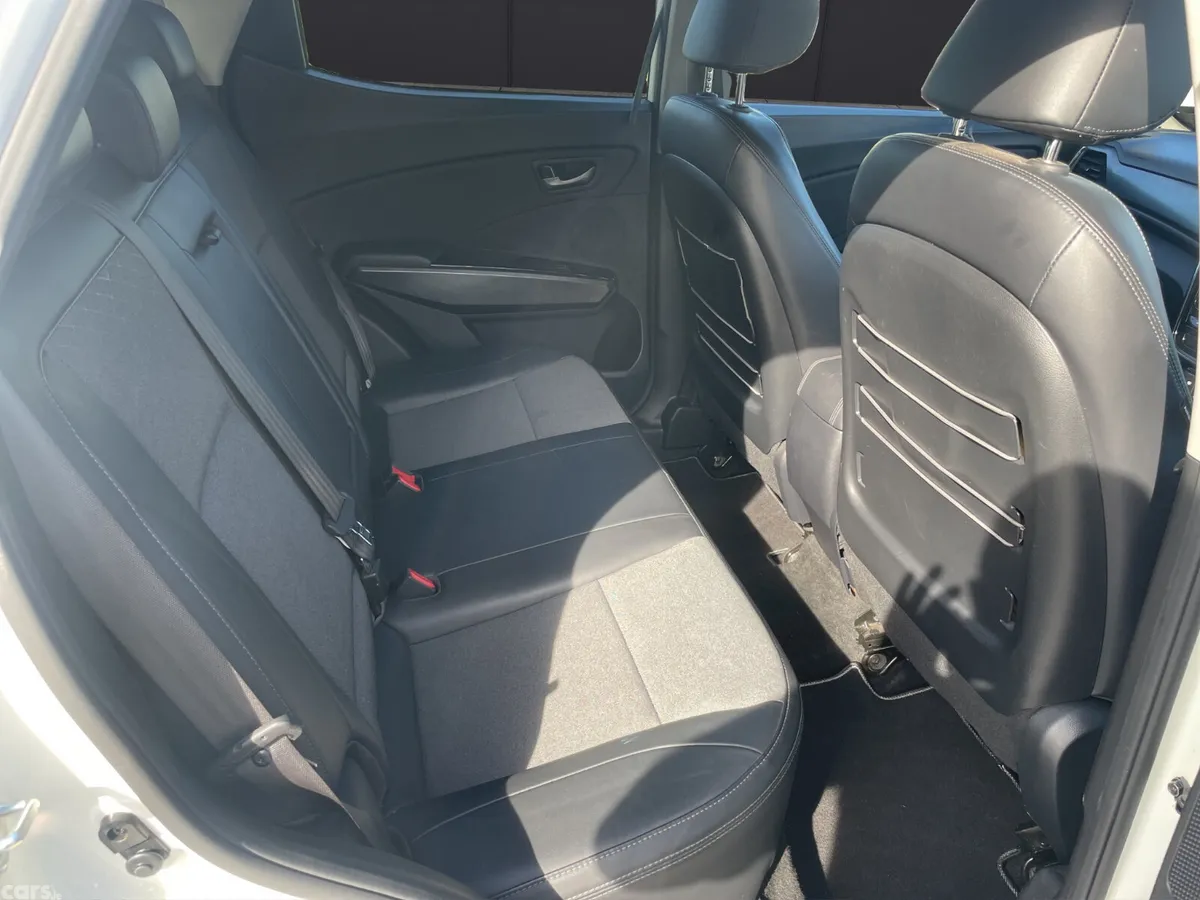 SsangYong Tivoli SUV, Petrol, 2022, White