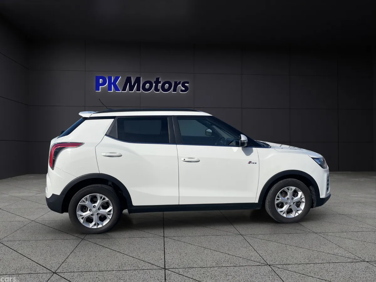 SsangYong Tivoli SUV, Petrol, 2022, White