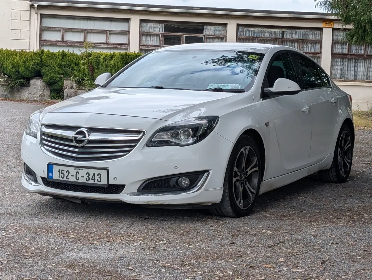 Opel Insignia Saloon, Diesel, 2015, White