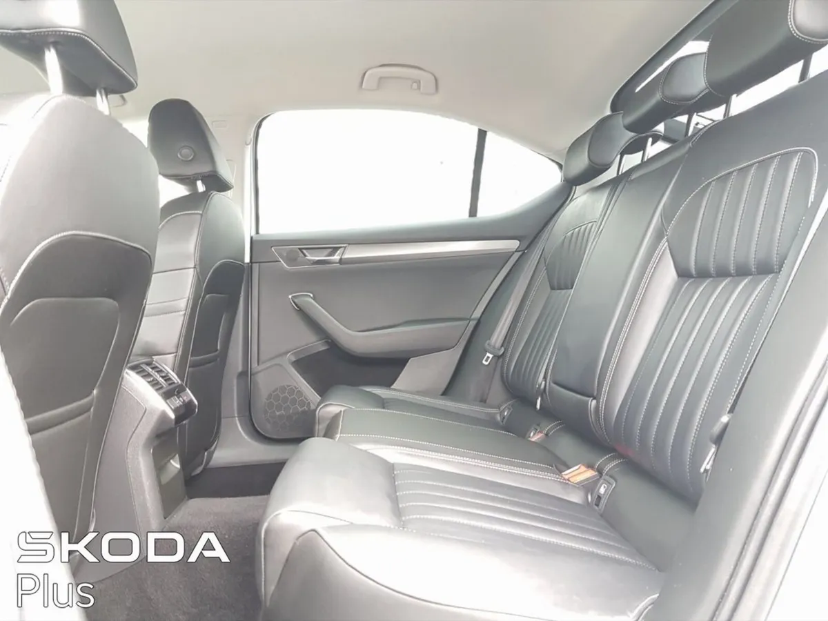 Skoda Superb Saloon, Diesel, 2024, Silver
