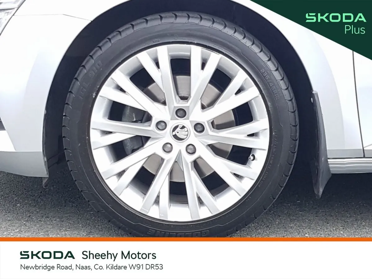 Skoda Superb Saloon, Diesel, 2024, Silver