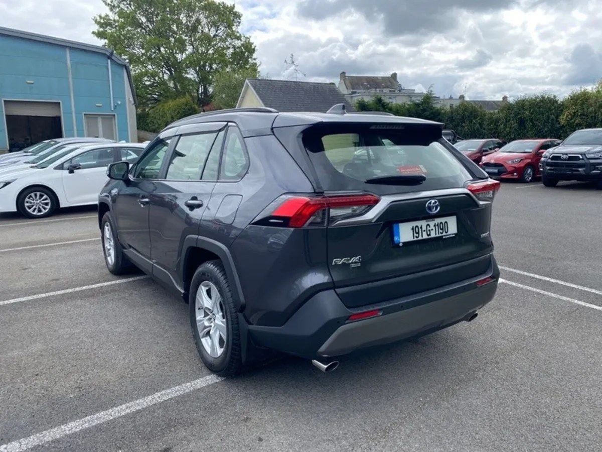 Toyota RAV4 SUV, Petrol Hybrid, 2019, Grey