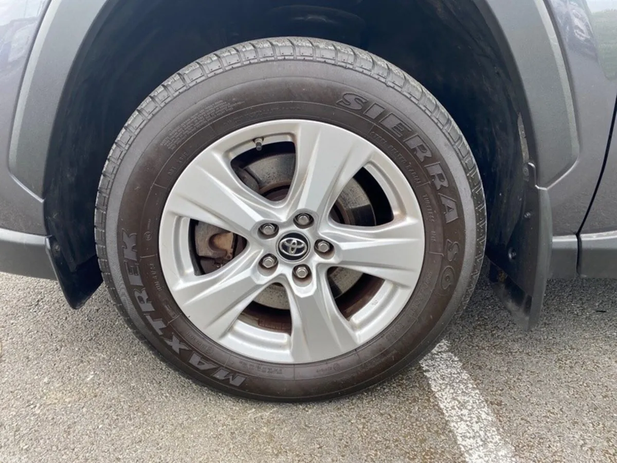 Toyota RAV4 SUV, Petrol Hybrid, 2019, Grey