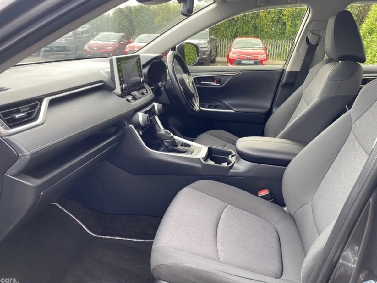 Toyota RAV4 SUV, Petrol Hybrid, 2019, Grey