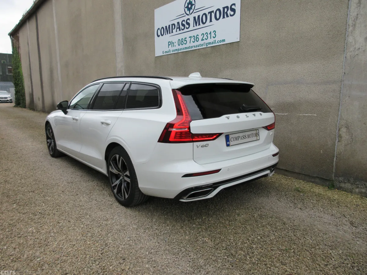 Volvo V60 Estate, Petrol Plug-in Hybrid, 2022, White