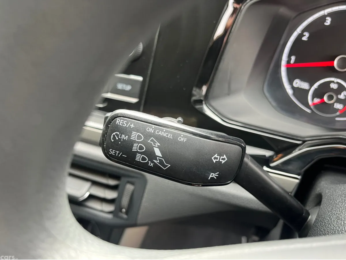 Volkswagen Polo Hatchback, Petrol, 2018, Red