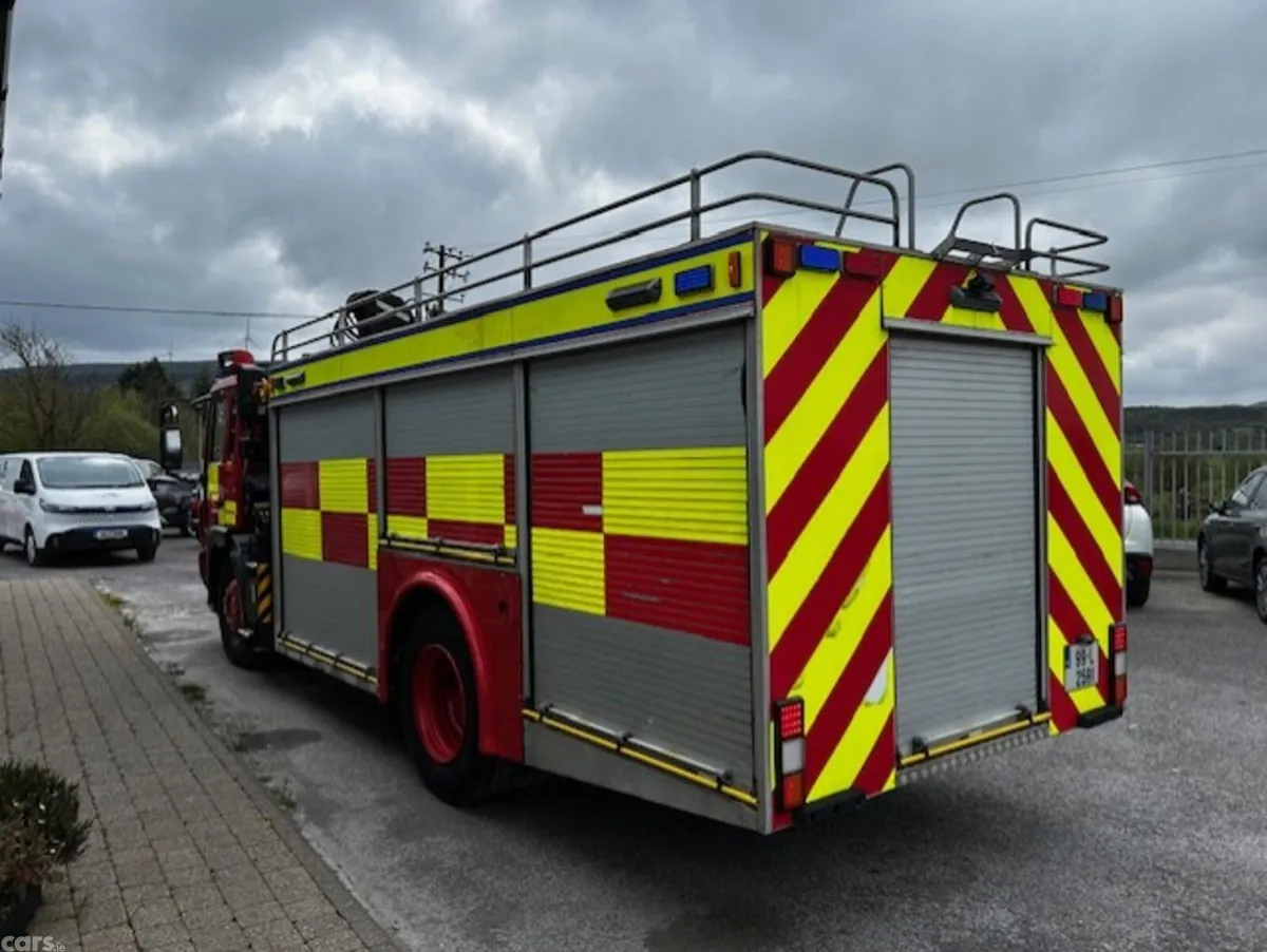 Volvo Other Fire Engine, Diesel, 1999, Red