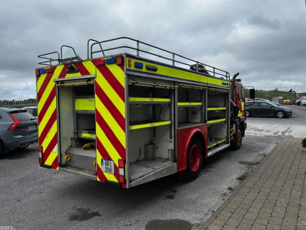 Volvo Other Fire Engine, Diesel, 1999, Red