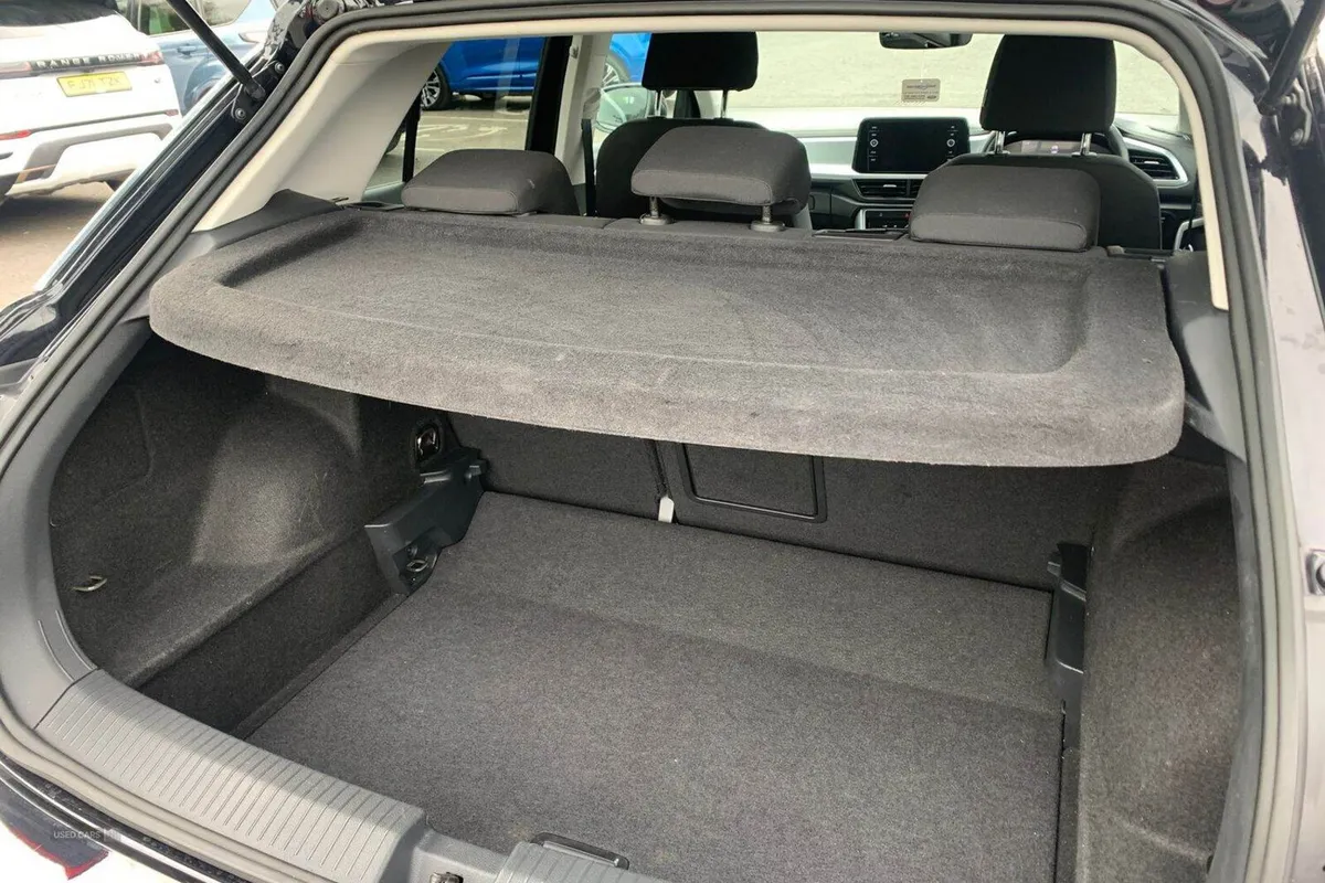 Volkswagen T-Roc SUV, Petrol, 2025, Black