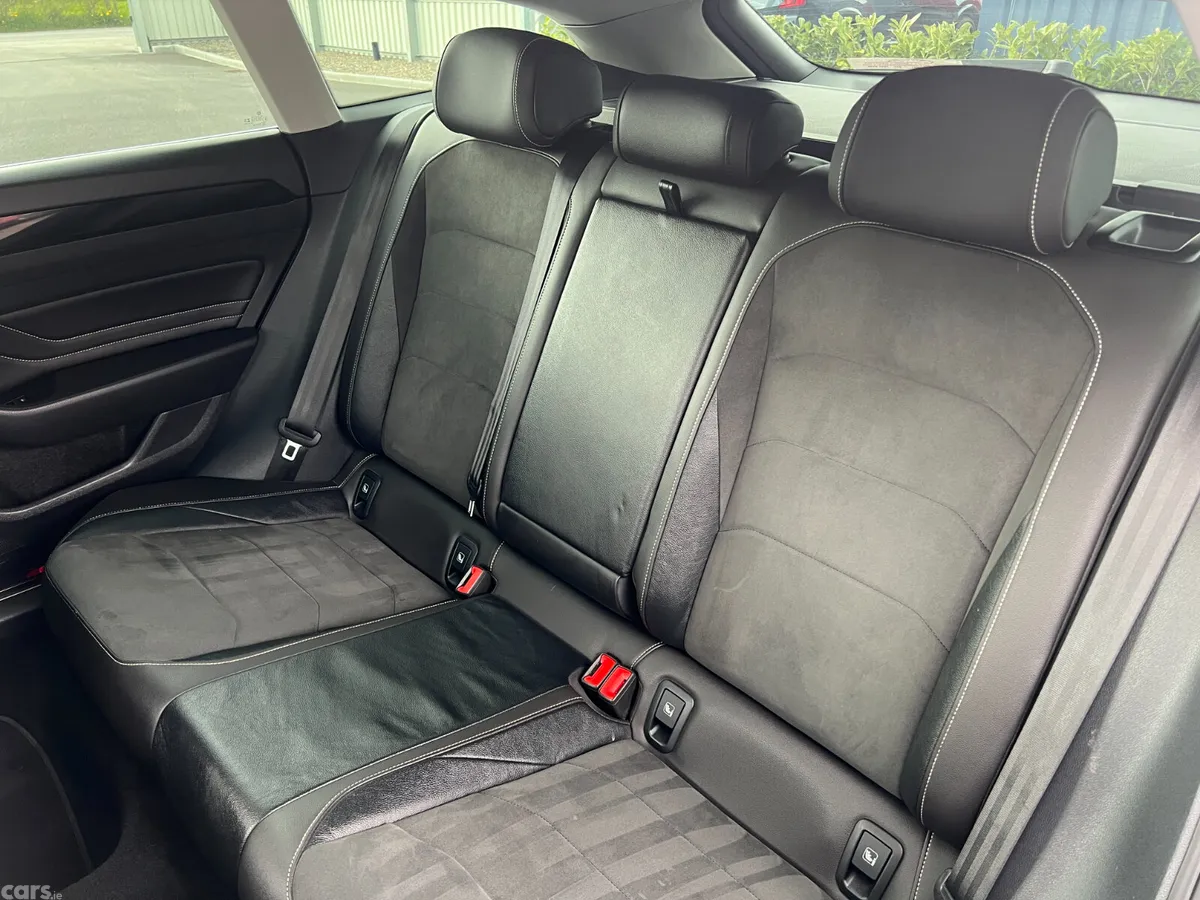 Volkswagen Arteon Estate, Diesel, 2023, Blue